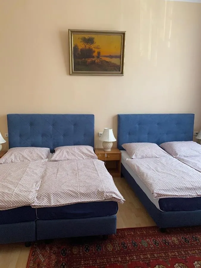 Hotel Gunia Berlin 2*,  Niemcy